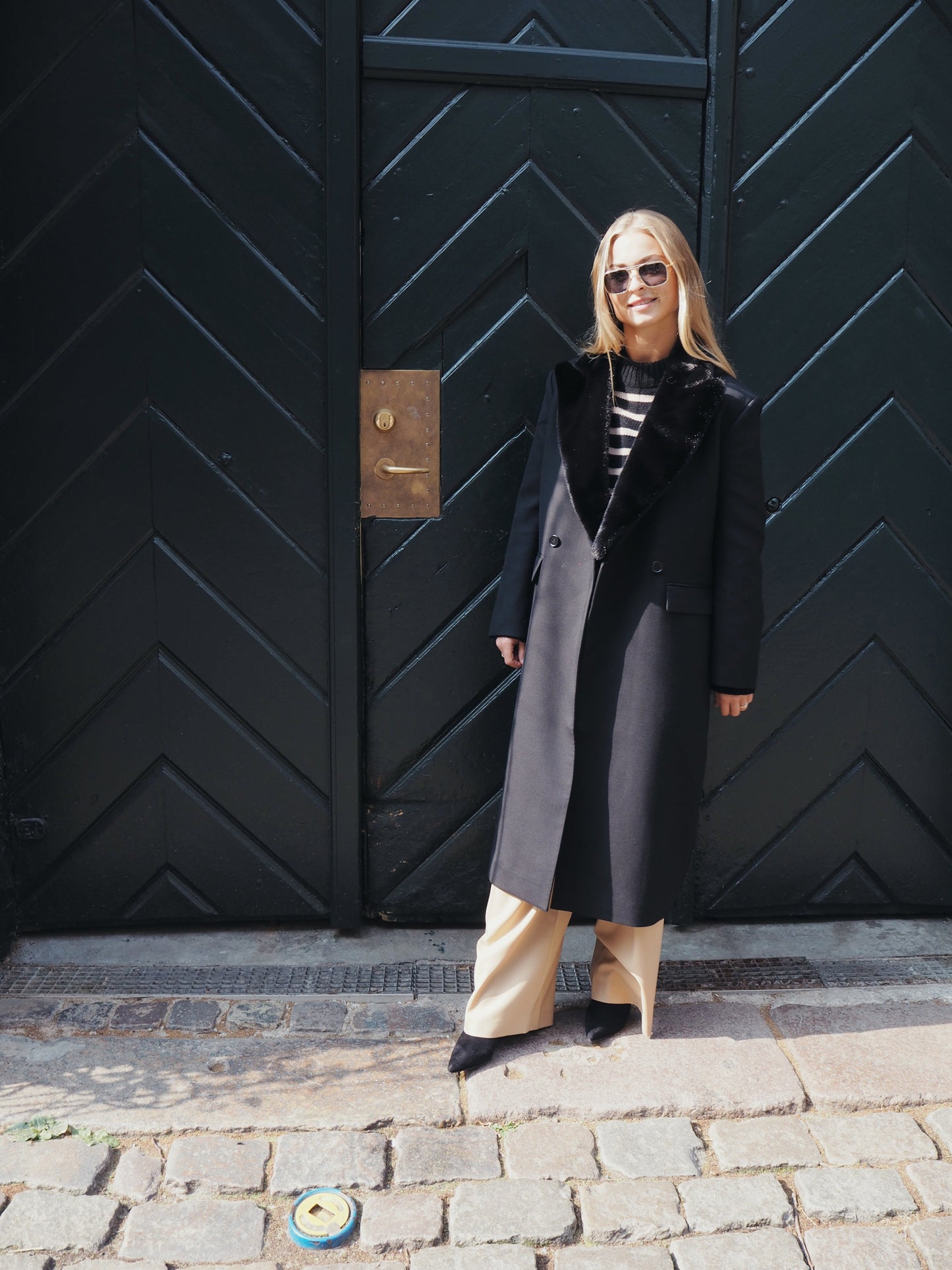 Lya Coat - Black