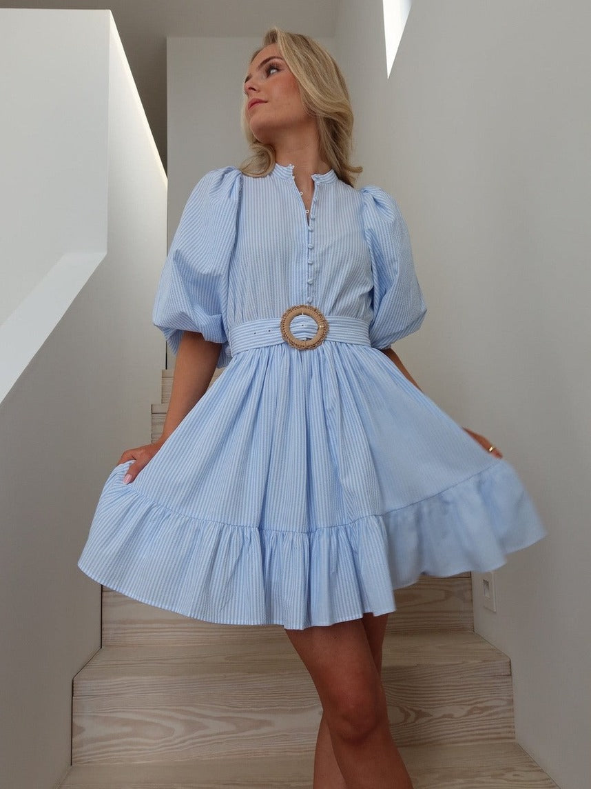 Mya kjole - white with blue stripes Helene Studios