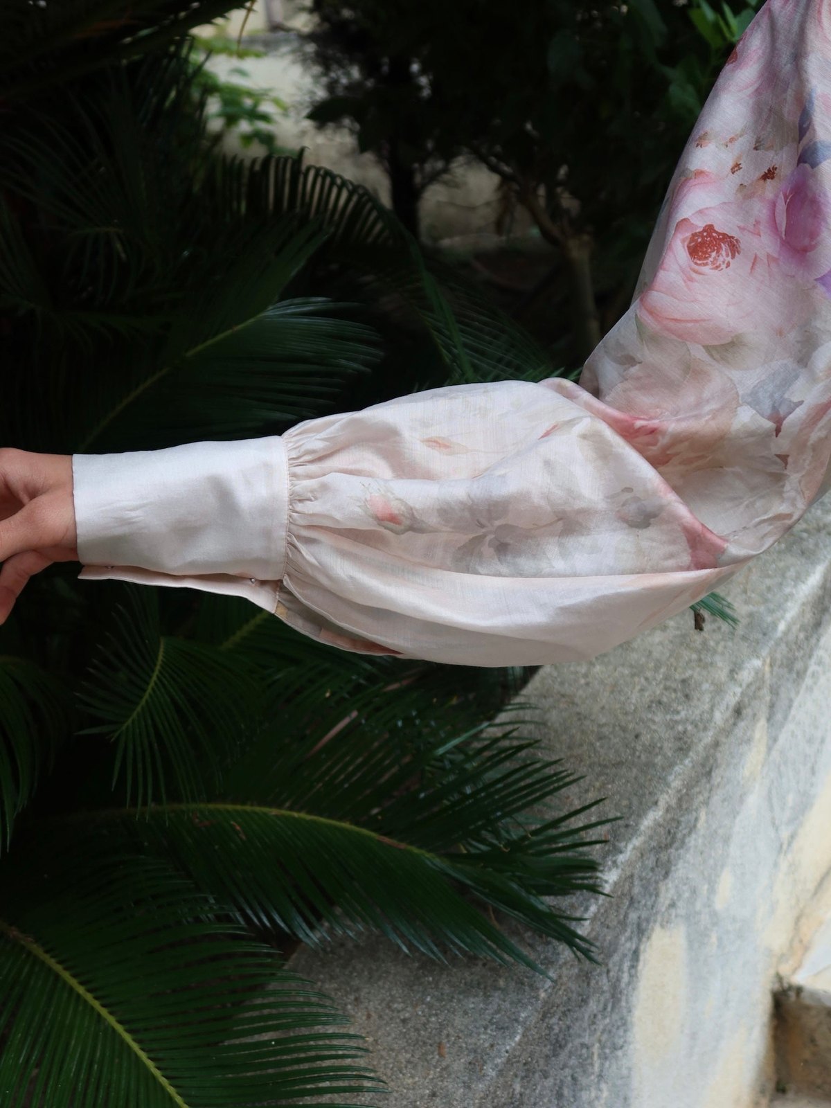 Kendall Bluse - Vintage Rose Print Helene Studios