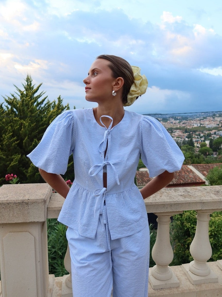 Mya bow bluse - white with blue stripes Helene Studios