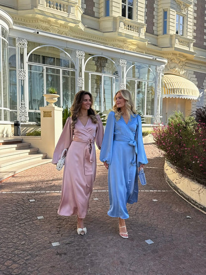 Locki Satin Maxi Kjole - Blue Helene Studios
