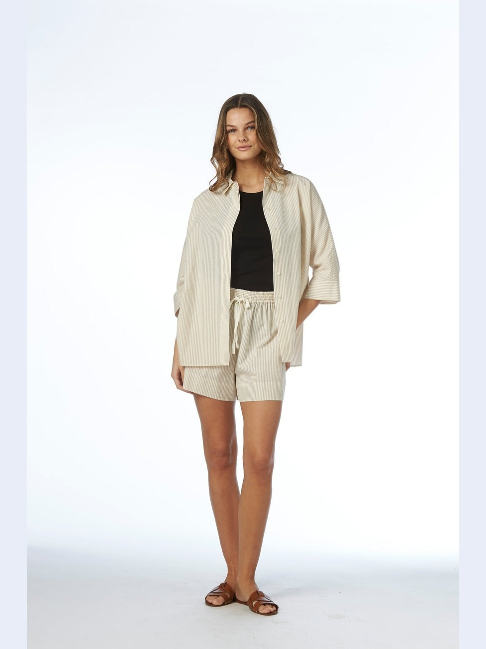 Mya shorts - beige stripes Helene Studios